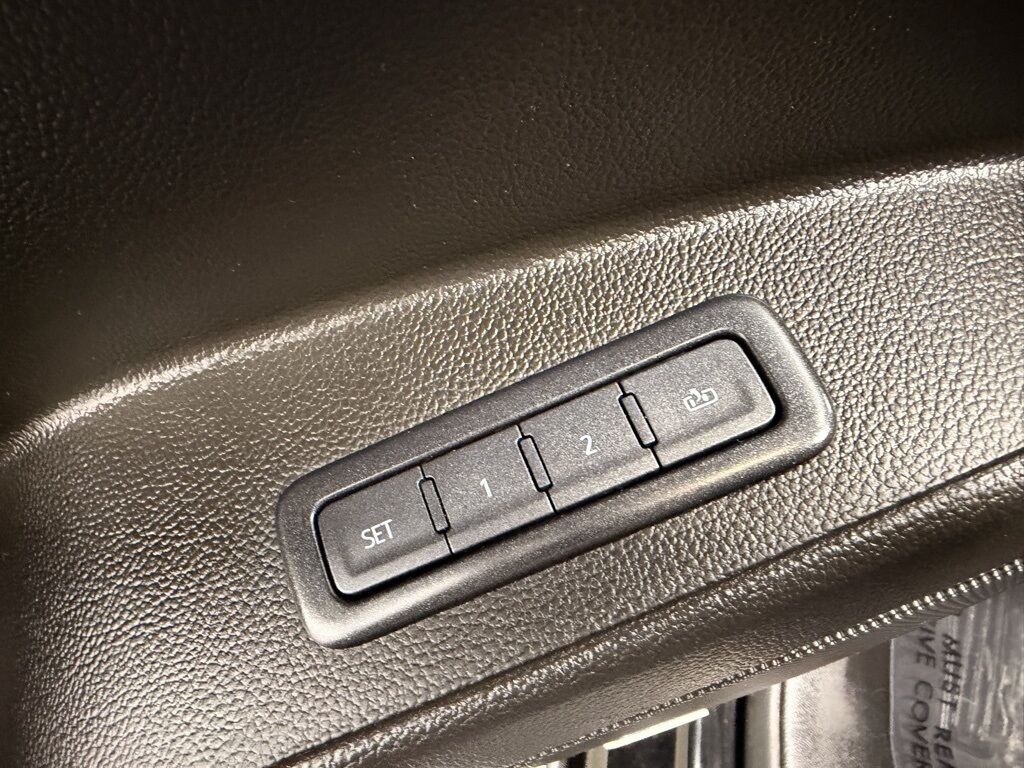 2019 GMC Yukon XL Denali 4WD Minocqua WI 2019 GMC Yukon XL Denali 4WD Minocqua WI