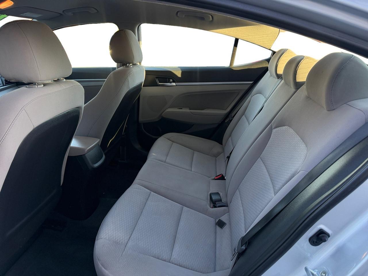 2019 HYUNDAI ELANTRA LIMITED; SEL SEL Kansas City MO 2019 HYUNDAI ELANTRA LIMITED; SEL SEL Kansas City MO