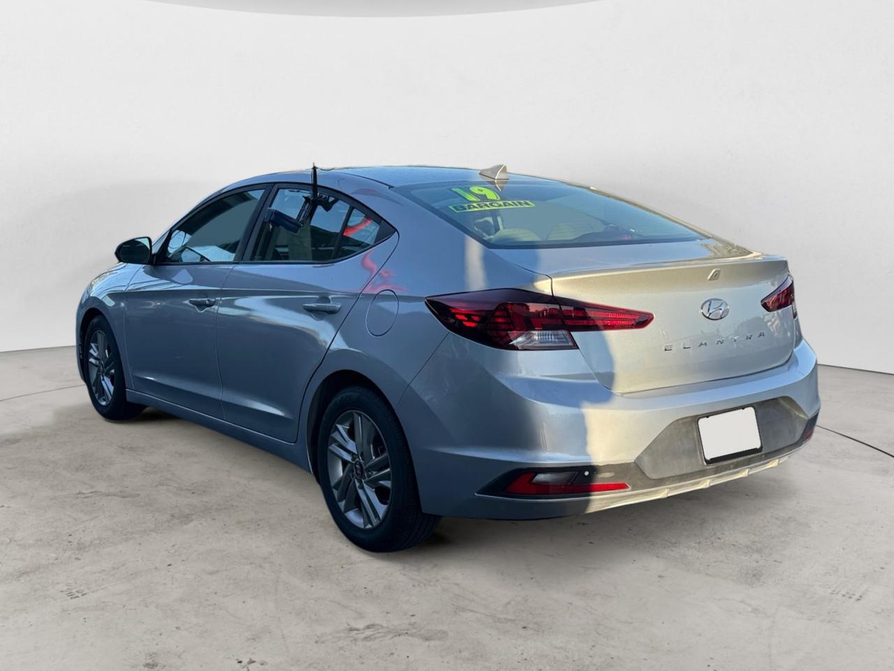 2019 HYUNDAI ELANTRA LIMITED; SEL SEL Kansas City MO 2019 HYUNDAI ELANTRA LIMITED; SEL SEL Kansas City MO
