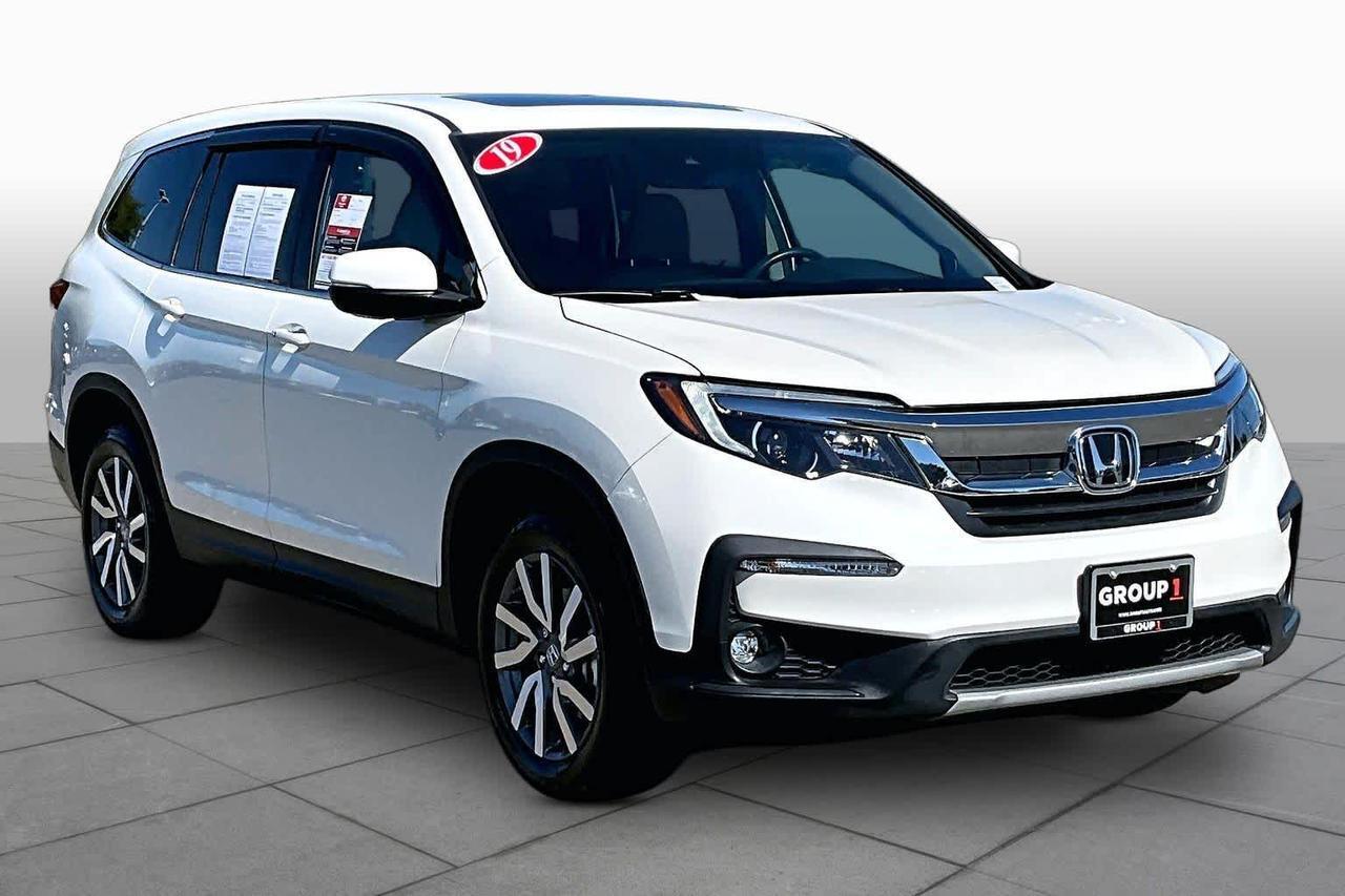 2019 Honda Pilot EX-L w/Navi & RES 2019 Honda Pilot EX-L w/Navi & RES