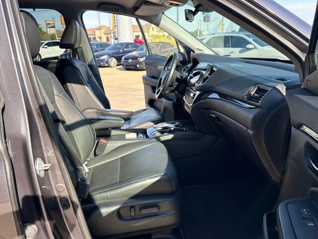 2019 Honda Pilot Touring 8-Passenger Springfield IL 2019 Honda Pilot Touring 8-Passenger Springfield IL