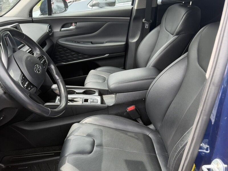 2019 Hyundai Santa Fe Limited 2.4L Auto FWD 2019 Hyundai Santa Fe Limited 2.4L Auto FWD