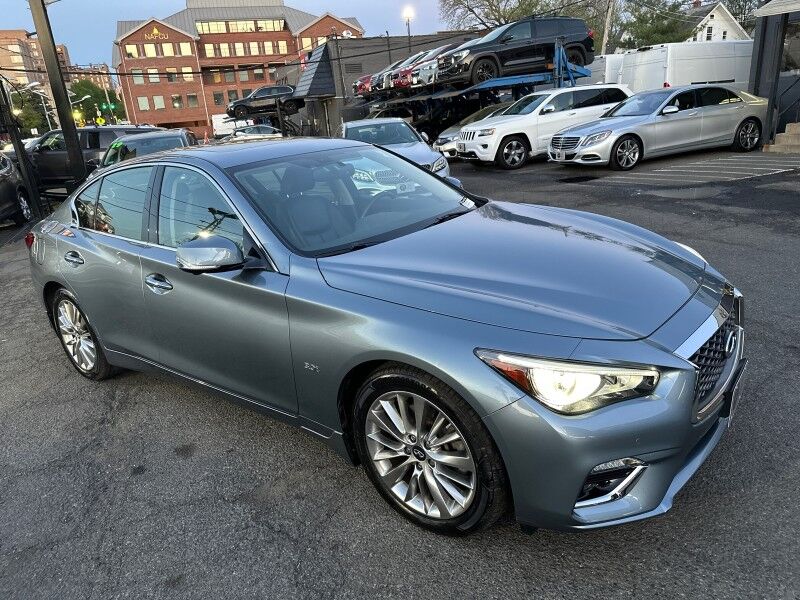 2019 INFINITI Q50 3.0t LUXE w/ Essential Package 2019 INFINITI Q50 3.0t LUXE w/ Essential Package