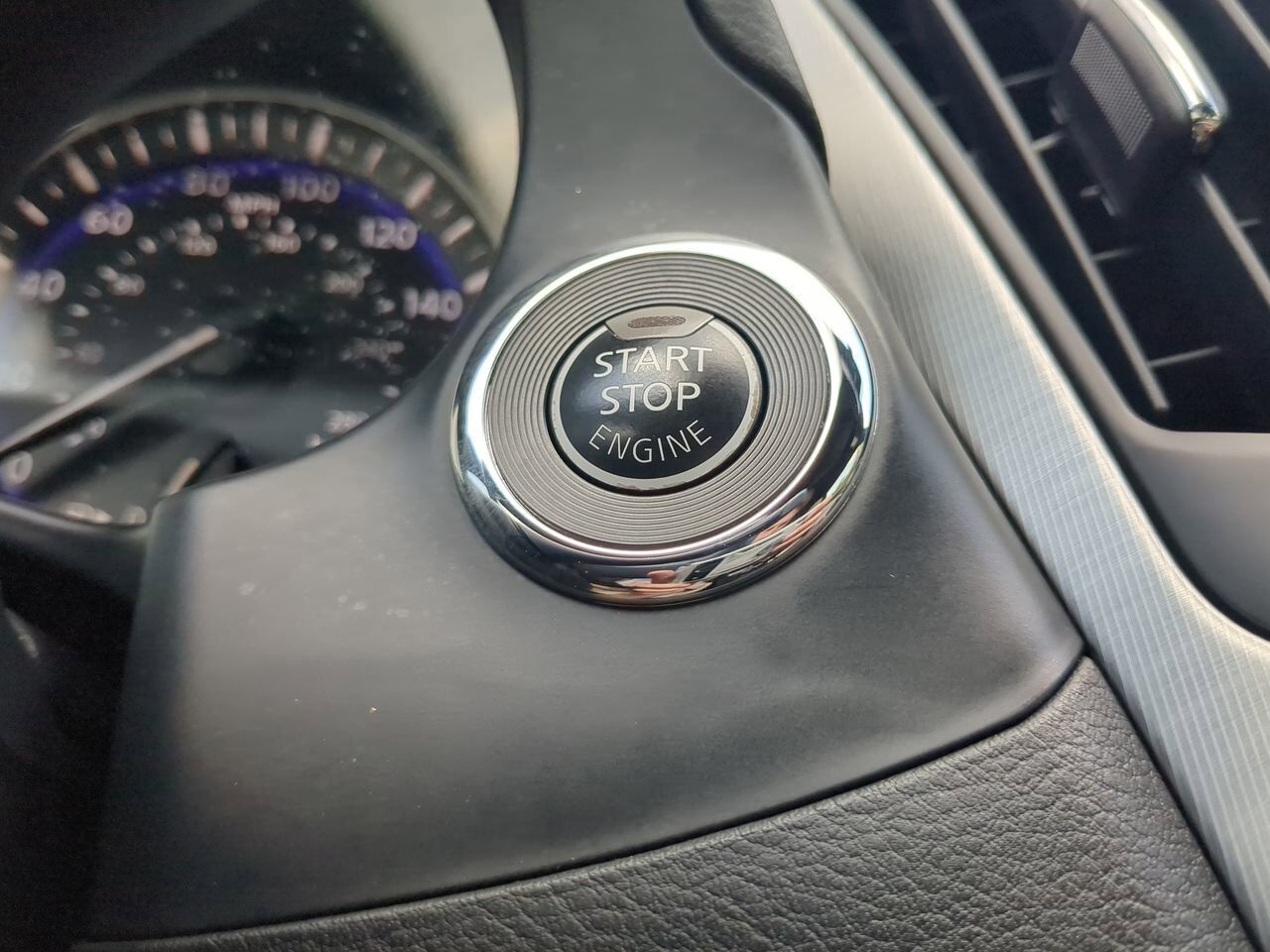 2019 INFINITI Q60 3.0t LUXE Appleton WI