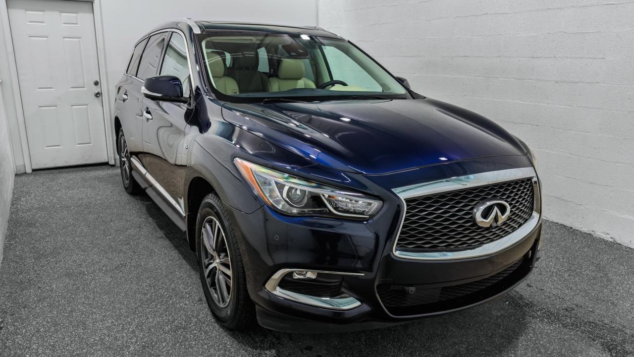 2019 INFINITI QX60 LUXE AWD 2019 INFINITI QX60 LUXE AWD