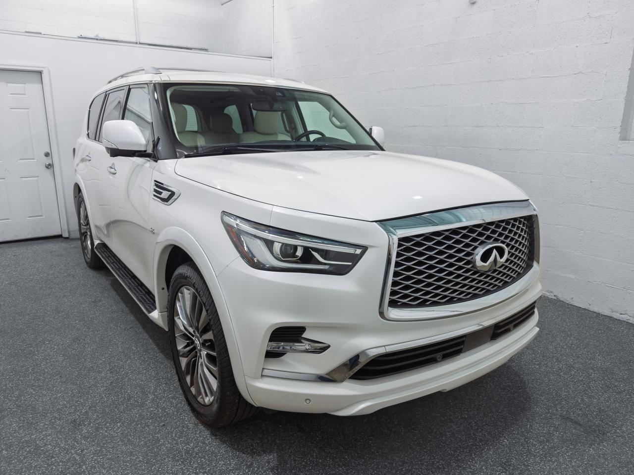 2019 INFINITI QX80 LUXE 4WD 2019 INFINITI QX80 LUXE 4WD