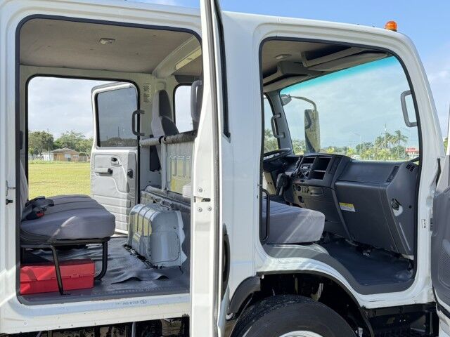 2019 Isuzu NPR-HD Crew Cab GAS 16' Dry Box Truck with 1,500 lbs. Lift Gate Homestead FL 2019 Isuzu NPR-HD Crew Cab GAS 16' Dry Box Truck with 1,500 lbs. Lift Gate Homestead FL