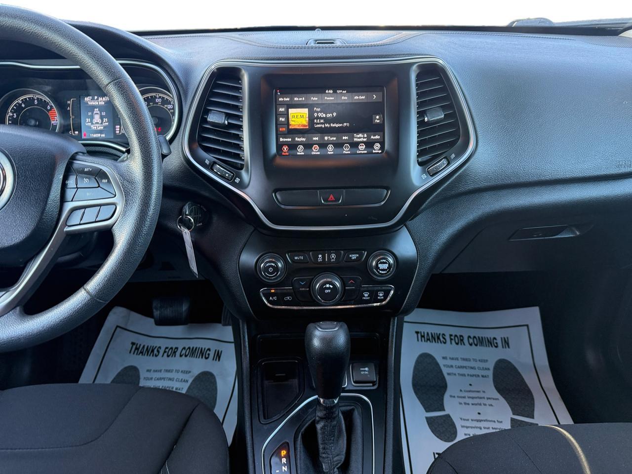 2019 JEEP CHEROKEE LATITUDE Latitude Kansas City MO 2019 JEEP CHEROKEE LATITUDE Latitude Kansas City MO