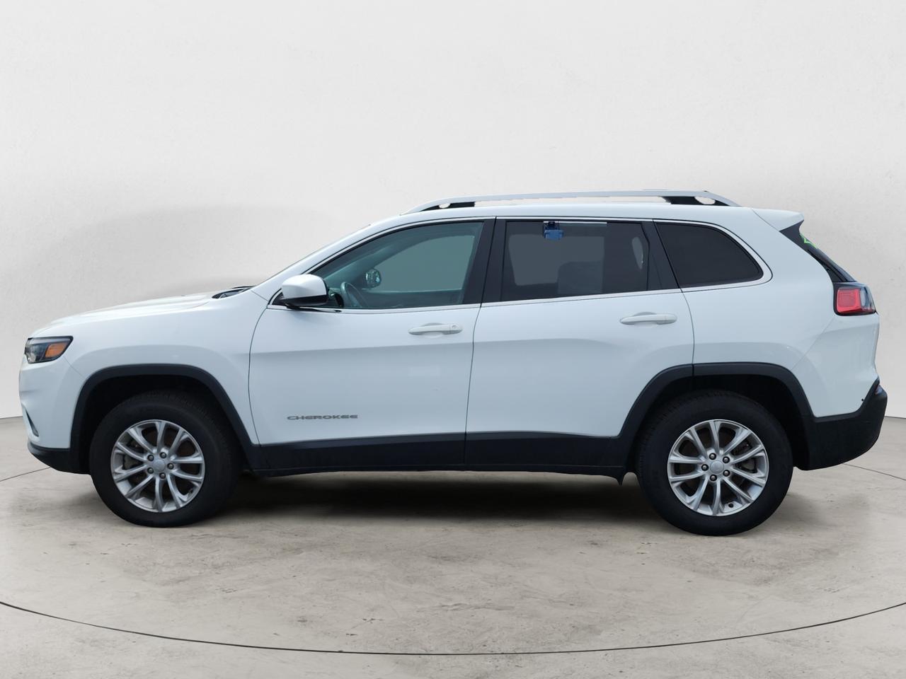 2019 JEEP CHEROKEE LATITUDE; N Latitude Kansas City MO 2019 JEEP CHEROKEE LATITUDE; N Latitude Kansas City MO