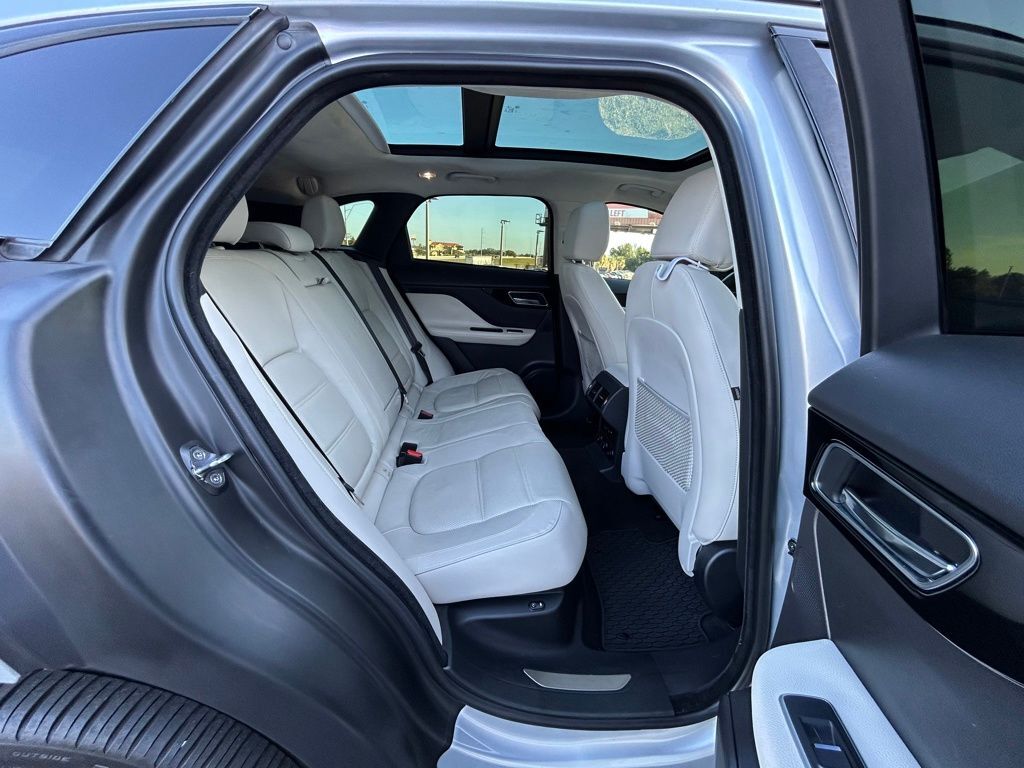 2019 Jaguar F-PACE 30t Prestige Lakeland FL