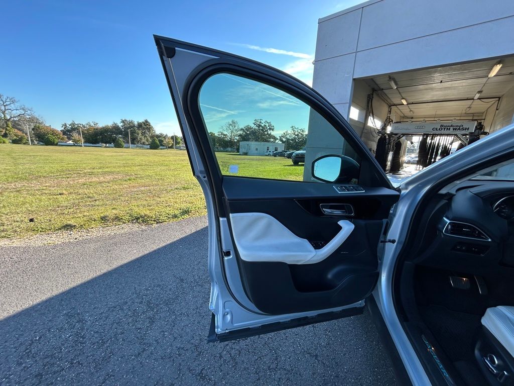 2019 Jaguar F-PACE 30t Prestige Lakeland FL