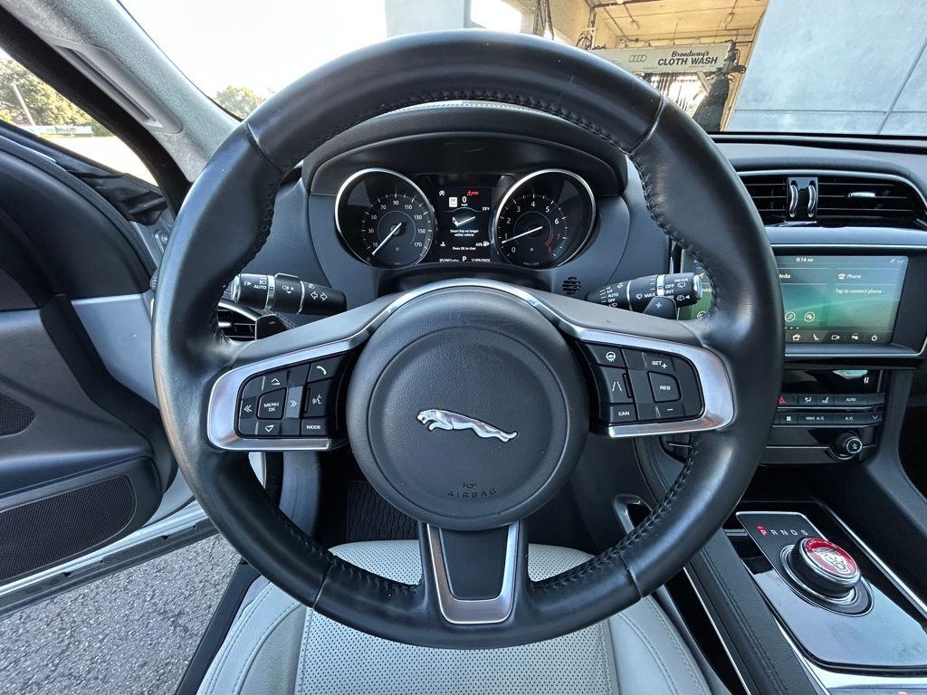 2019 Jaguar F-PACE 30t Prestige Lakeland FL