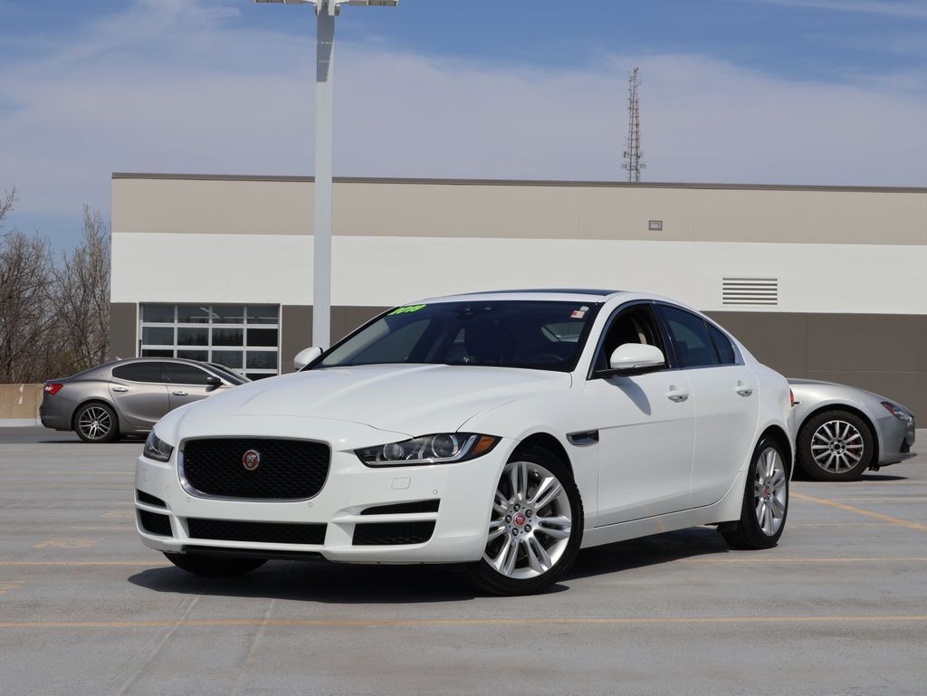 2019 Jaguar XE 25t Premium