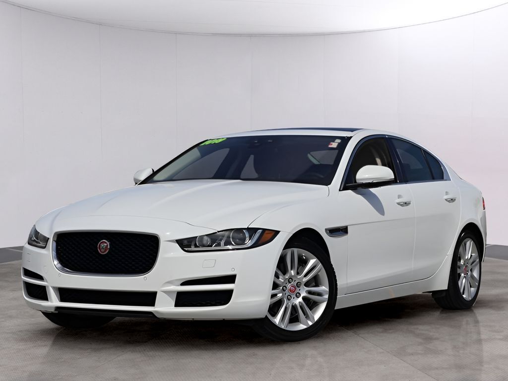 2019 Jaguar XE 25t Premium