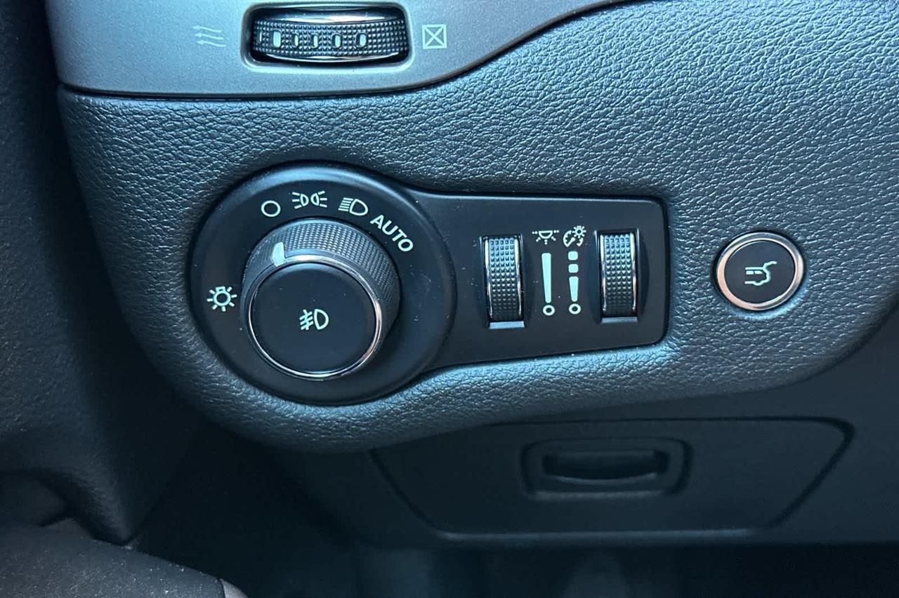 2019 Jeep Cherokee Latitude Plus Roseville CA