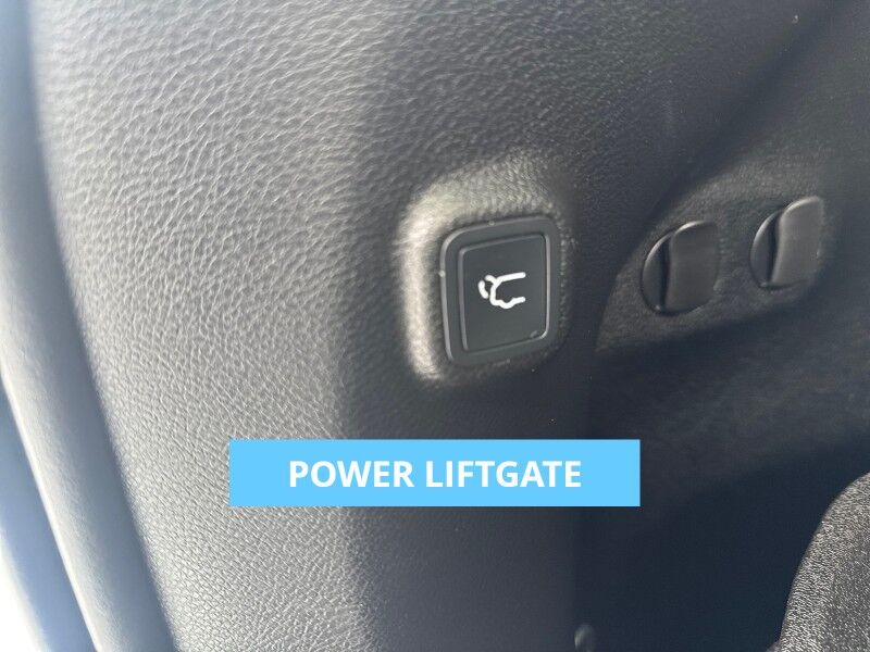 2019 Jeep Cherokee Limited - LEATHER - SUNROOF - V6 Whitinsville MA 2019 Jeep Cherokee Limited - LEATHER - SUNROOF - V6 Whitinsville MA