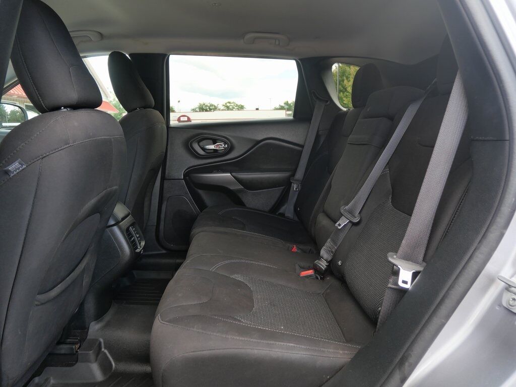 2019 Jeep Cherokee Sport Mt Pleasant MI