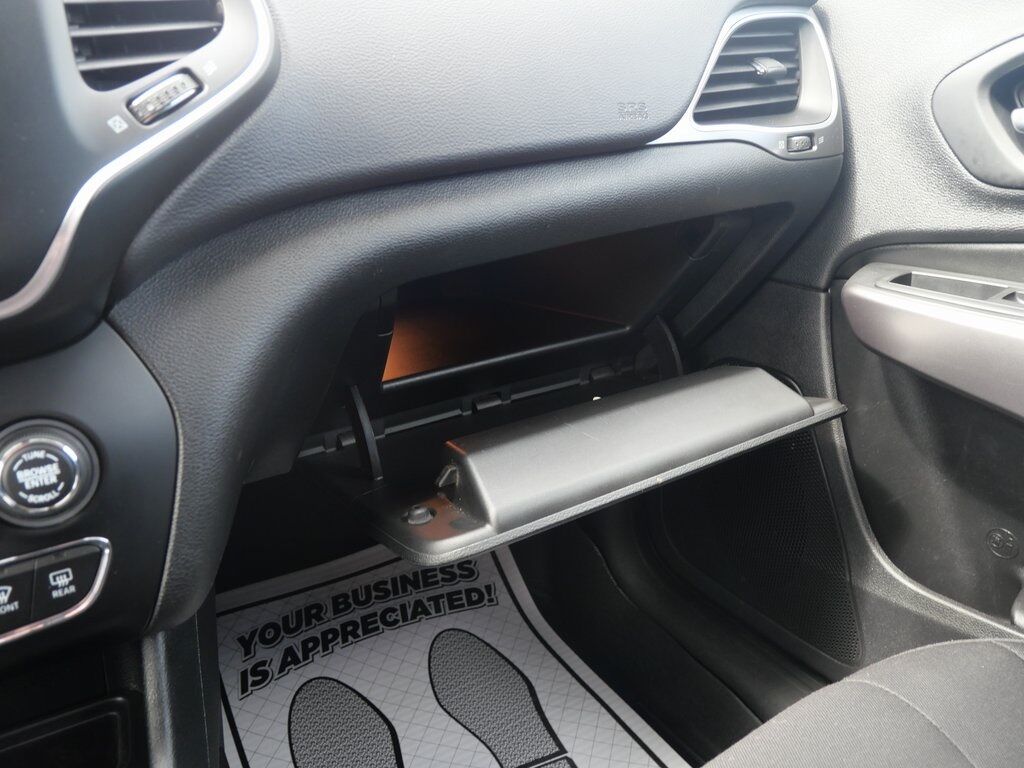2019 Jeep Cherokee Sport Mt Pleasant MI