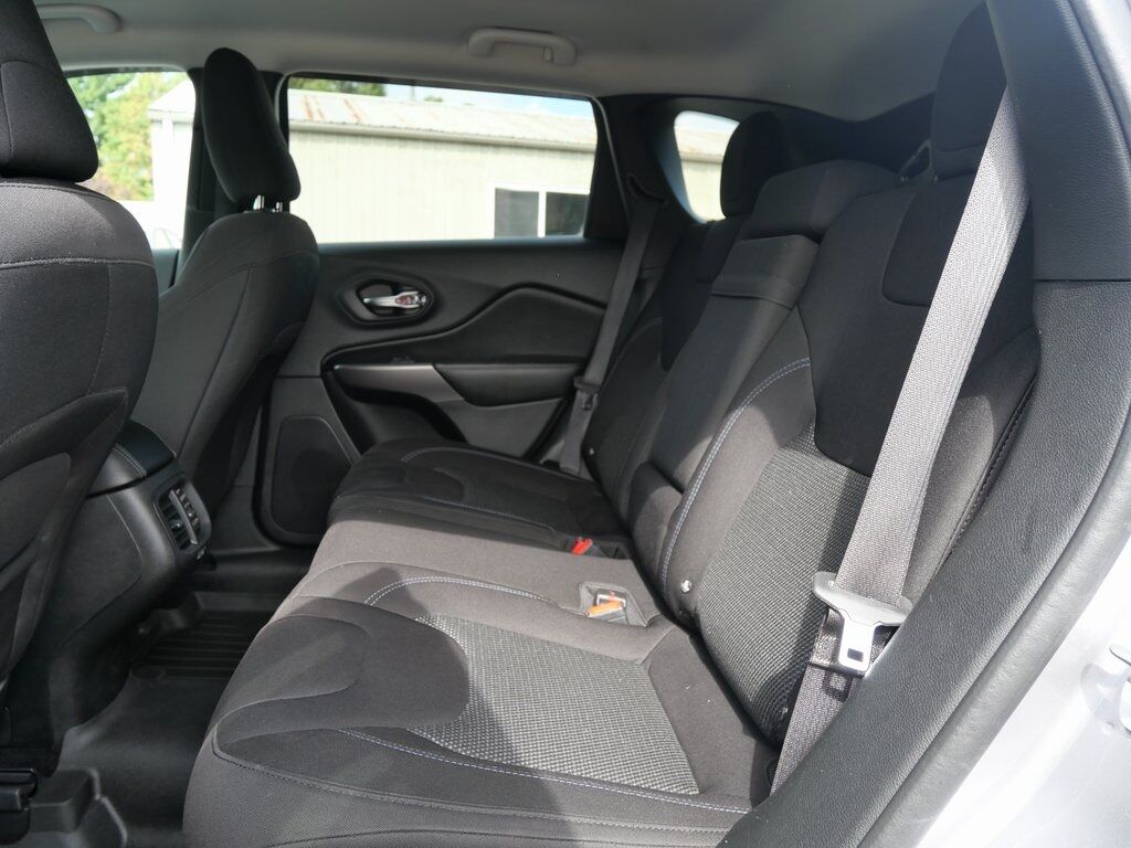 2019 Jeep Cherokee Sport Mt Pleasant MI
