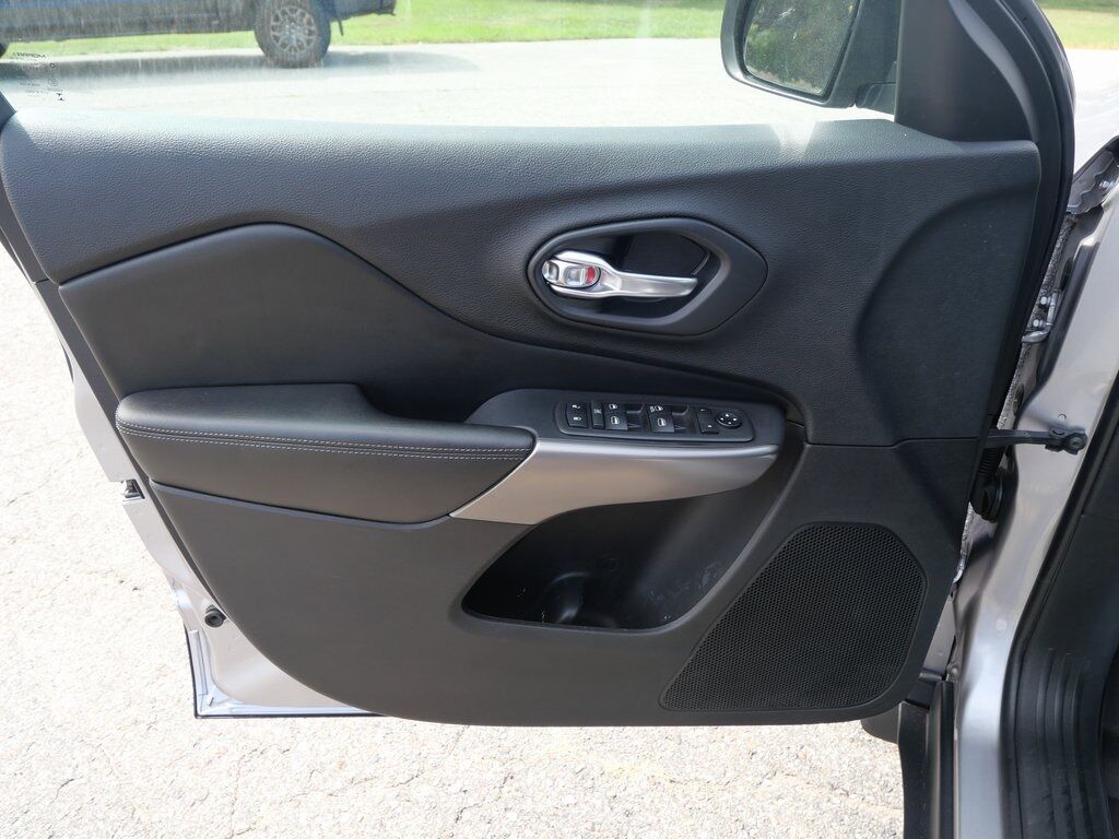 2019 Jeep Cherokee Sport Mt Pleasant MI