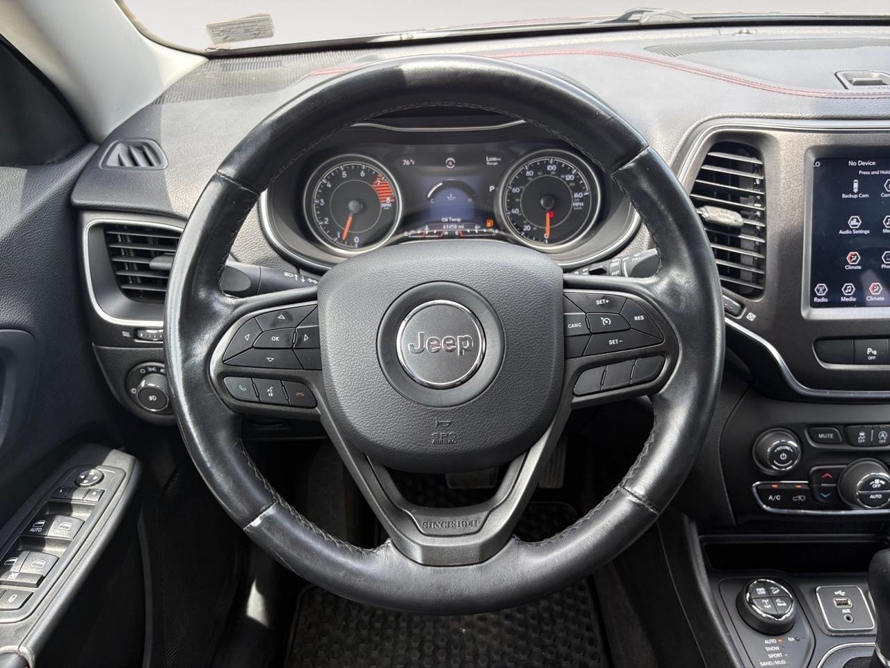 2019 Jeep Cherokee Trailhawk, BLIND SPOT AERT, LANE KEEP ASSIST, ROOF RAILS, APPLE CARPLAY/ANDROID AUTO, BACKUP CAMERA WITH PARKING SENSORS, UCONNECT BLUETOOTH, SELECT DRIVE MODES, ONLY 61K MILES, CLEAN CARFAX, RIDE THE TRAILS IN THIS CHEROKEE! Virginia Beach VA 2019 Jeep Cherokee Trailhawk, BLIND SPOT AERT, LANE KEEP ASSIST, ROOF RAILS, APPLE CARPLAY/ANDROID AUTO, BACKUP CAMERA WITH PARKING SENSORS, UCONNECT BLUETOOTH, SELECT DRIVE MODES, ONLY 61K MILES, CLEAN CARFAX, RIDE THE TRAILS IN THIS CHEROKEE! Virginia Beach VA