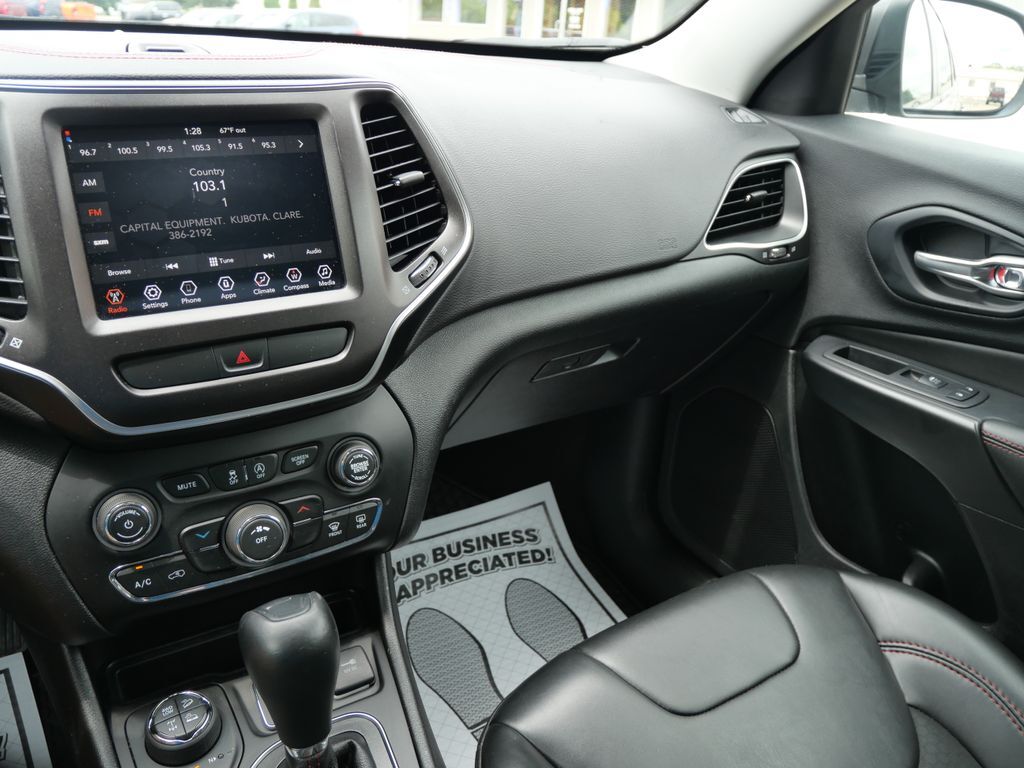 2019 Jeep Cherokee Trailhawk Mt Pleasant MI