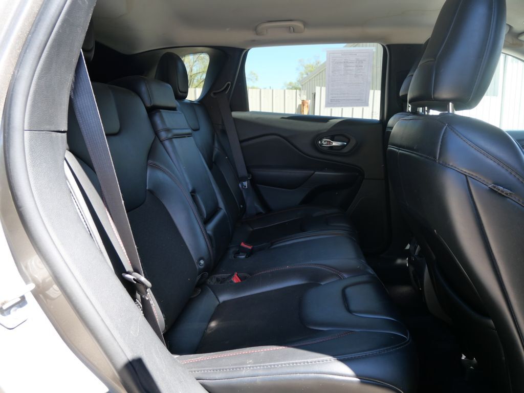 2019 Jeep Cherokee Trailhawk Mt Pleasant MI