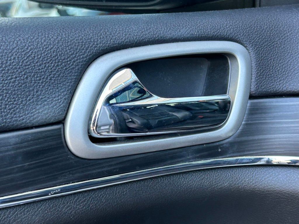 2019 Jeep Grand Cherokee Limited Lakeland FL