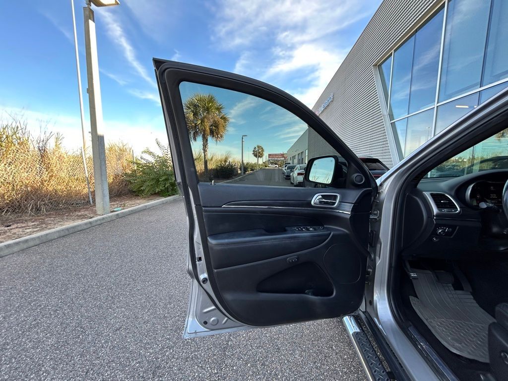2019 Jeep Grand Cherokee Limited Lakeland FL