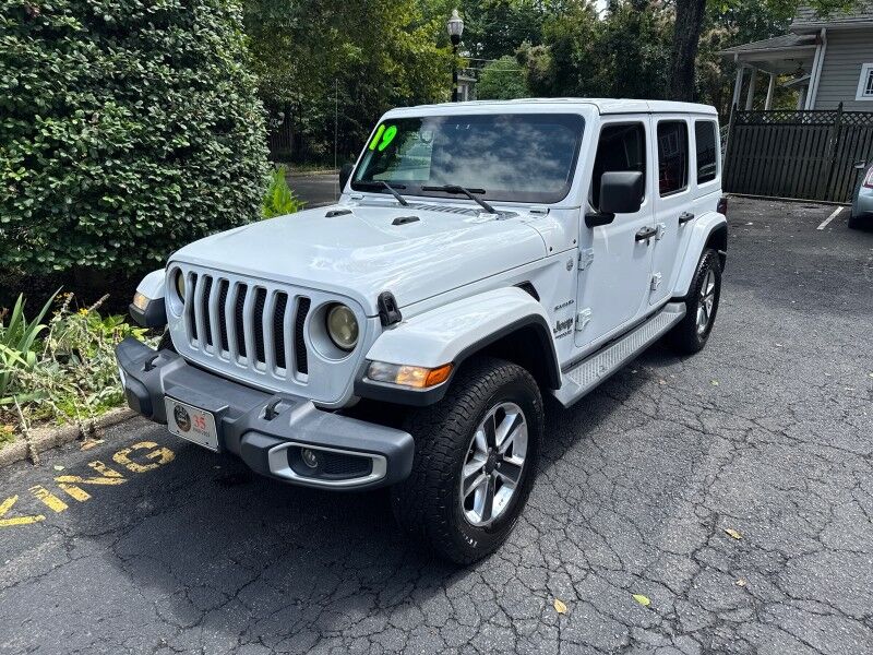 2019 Jeep Wrangler Unlimited Sahara AWD/4WD w/ 8.4 Radio & Premium Auto Group 2019 Jeep Wrangler Unlimited Sahara AWD/4WD w/ 8.4 Radio & Premium Auto Group