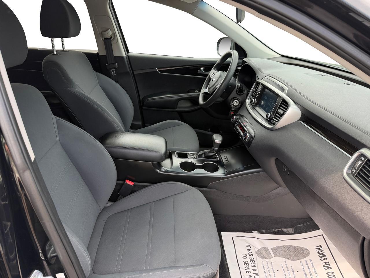 2019 KIA SORENTO LX; L Kansas City MO 2019 KIA SORENTO LX; L Kansas City MO