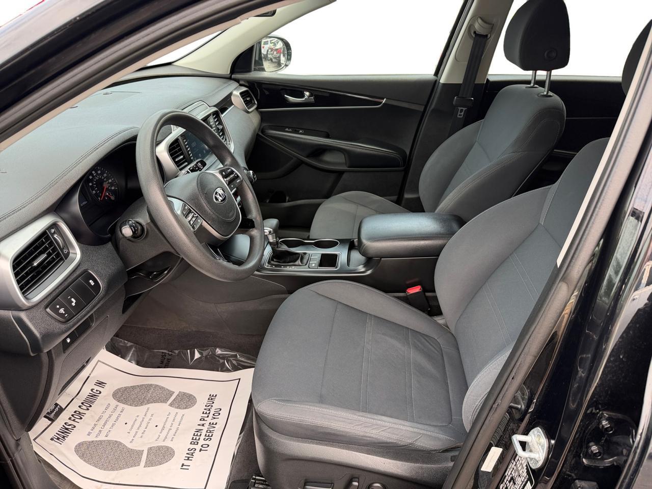 2019 KIA SORENTO LX; L Kansas City MO 2019 KIA SORENTO LX; L Kansas City MO
