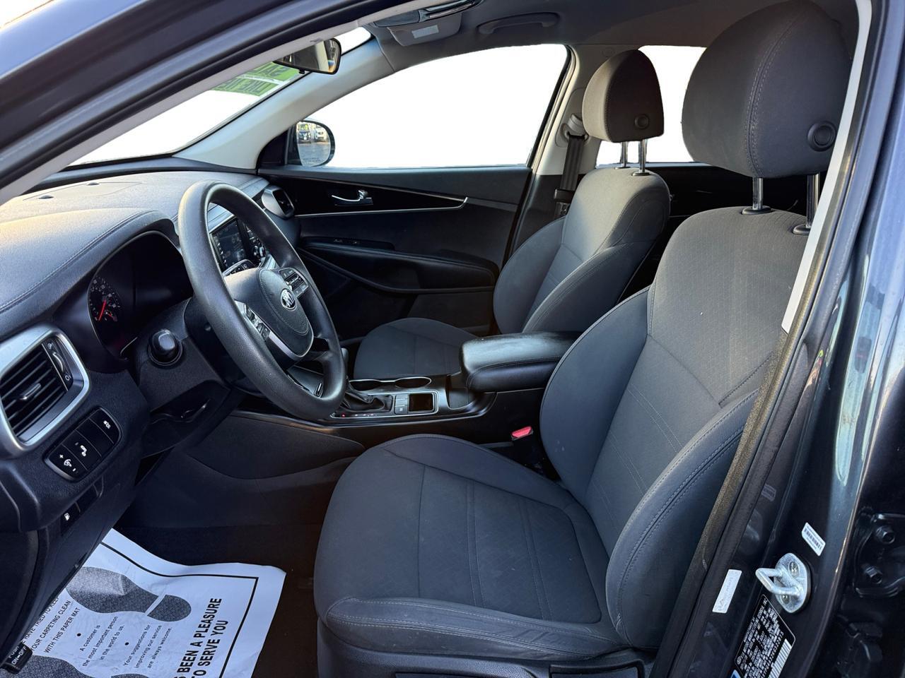 2019 KIA SORENTO LX; L Kansas City MO 2019 KIA SORENTO LX; L Kansas City MO