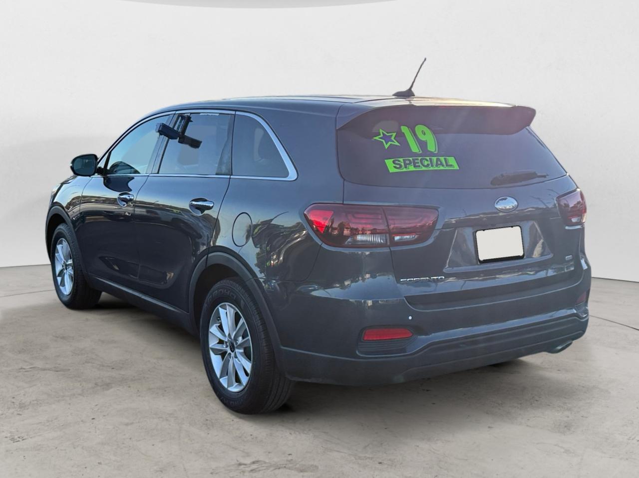 2019 KIA SORENTO LX; L Kansas City MO 2019 KIA SORENTO LX; L Kansas City MO