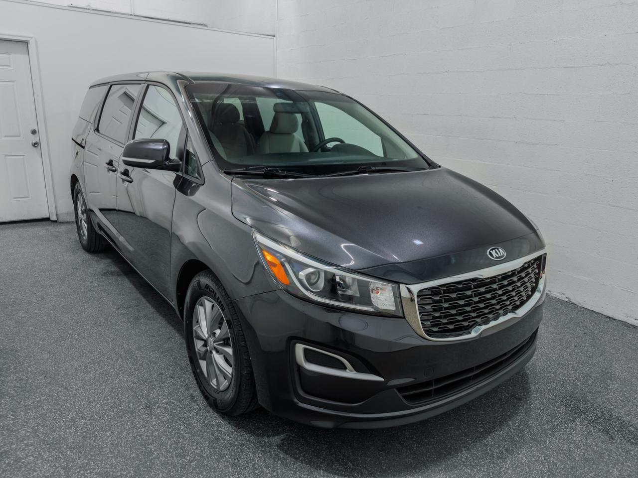 2019 Kia Sedona LX 2019 Kia Sedona LX