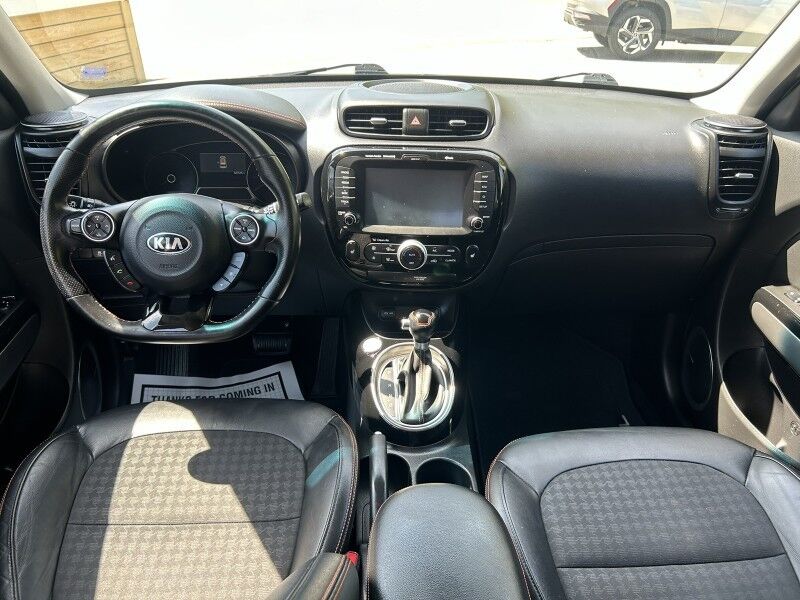 2019 Kia Soul ! - SUNROOF - NAVIGATION - TECH PACKAGE Whitinsville MA 2019 Kia Soul ! - SUNROOF - NAVIGATION - TECH PACKAGE Whitinsville MA