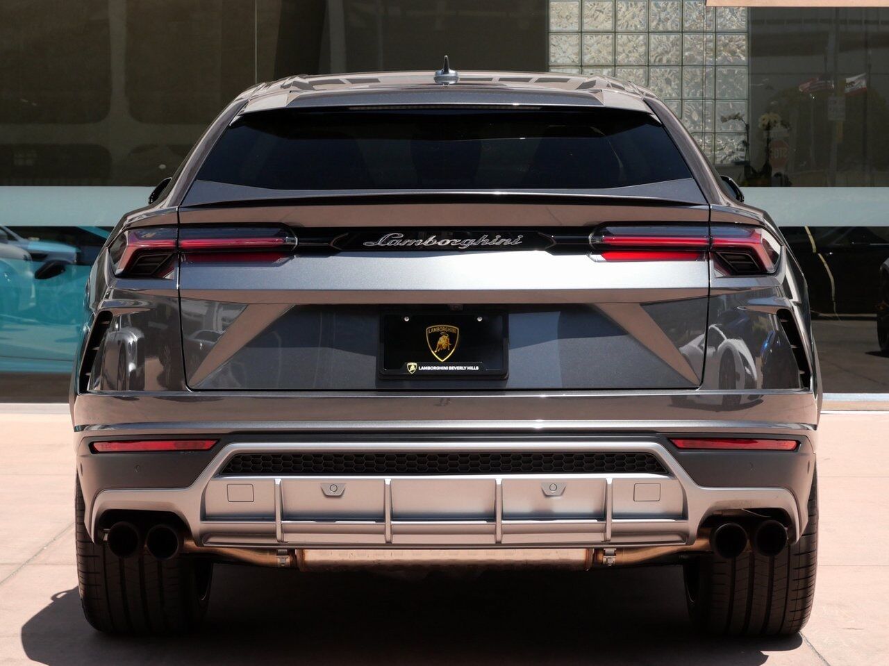 2019 Lamborghini Urus Base Base Lawrence KS