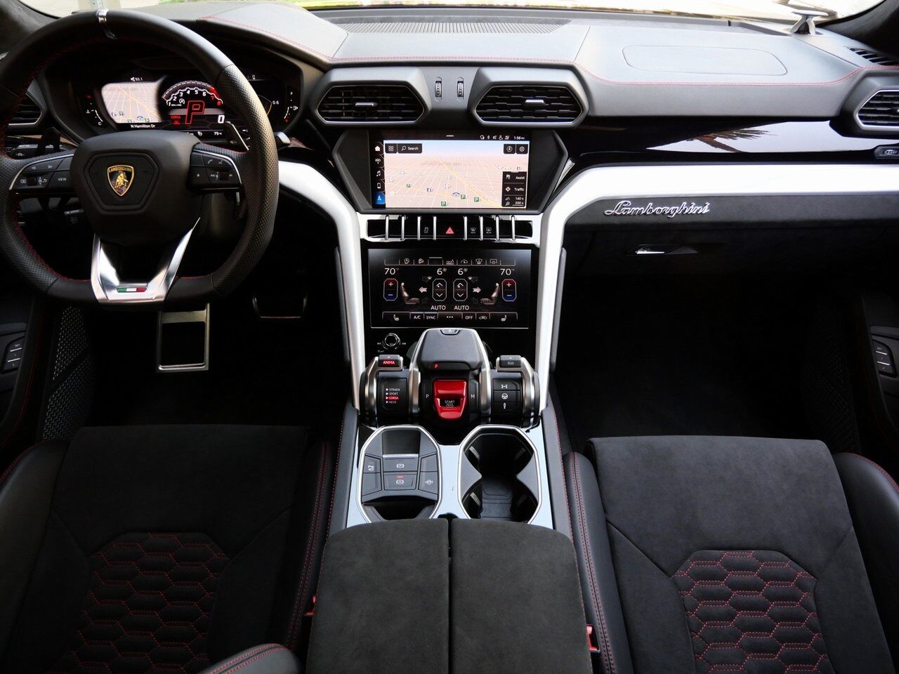 2019 Lamborghini Urus Base Base Lawrence KS