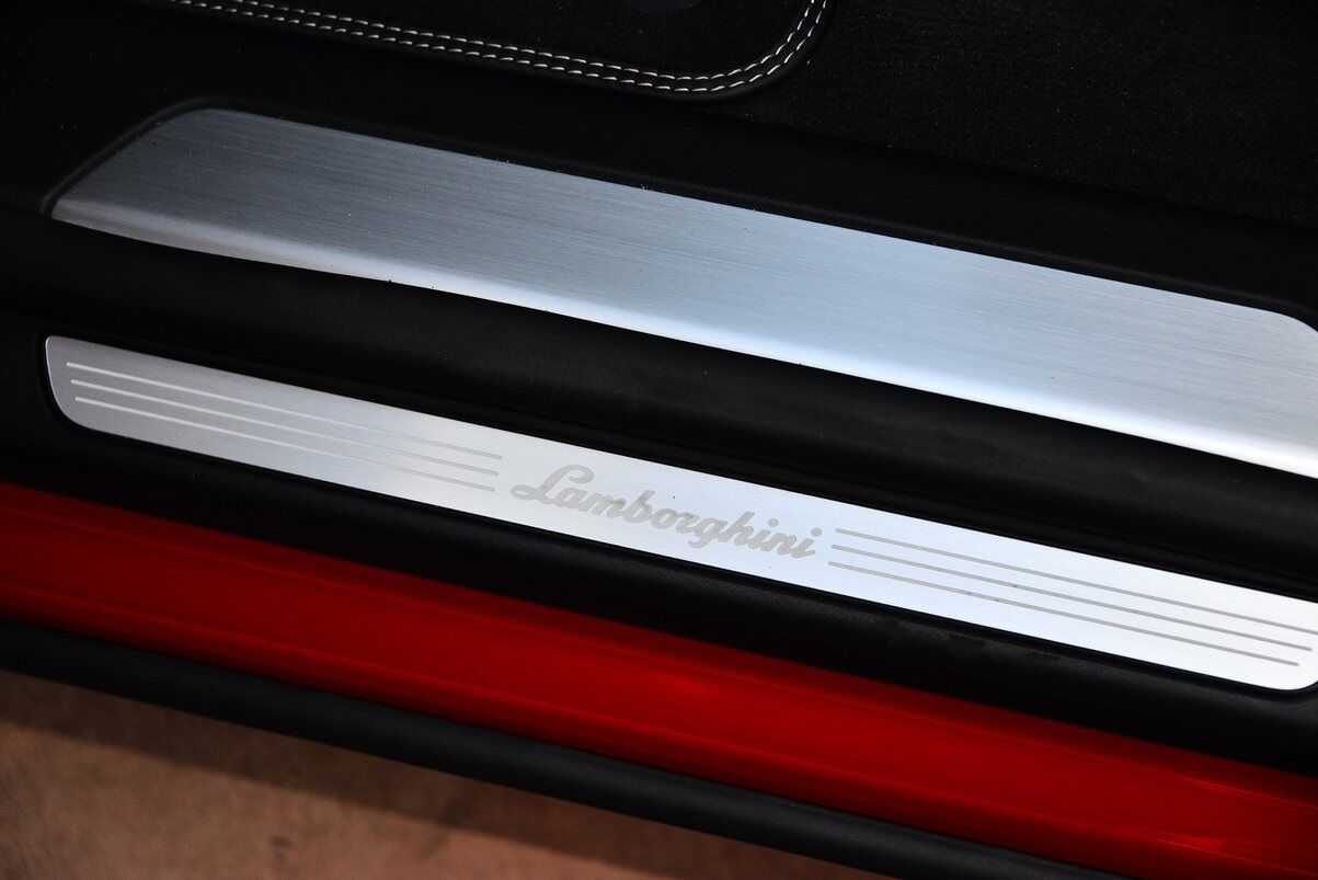 2019 Lamborghini Urus Base Base Lawrence KS