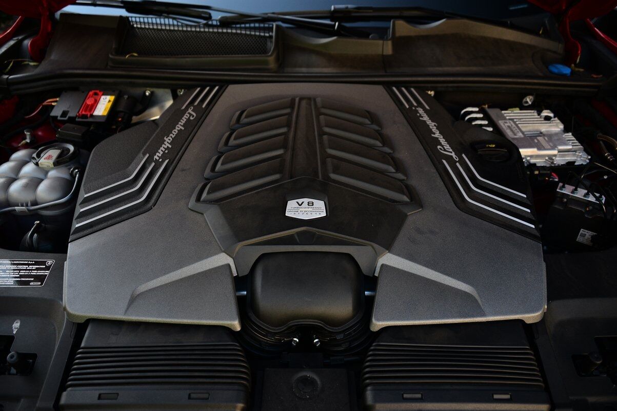 2019 Lamborghini Urus Base Base Lawrence KS