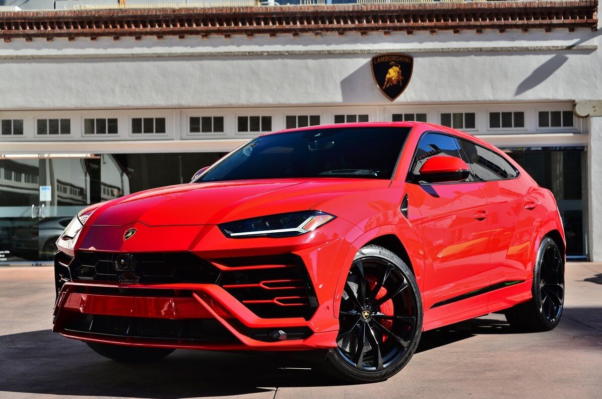 2019 Lamborghini Urus Base Base Lawrence KS