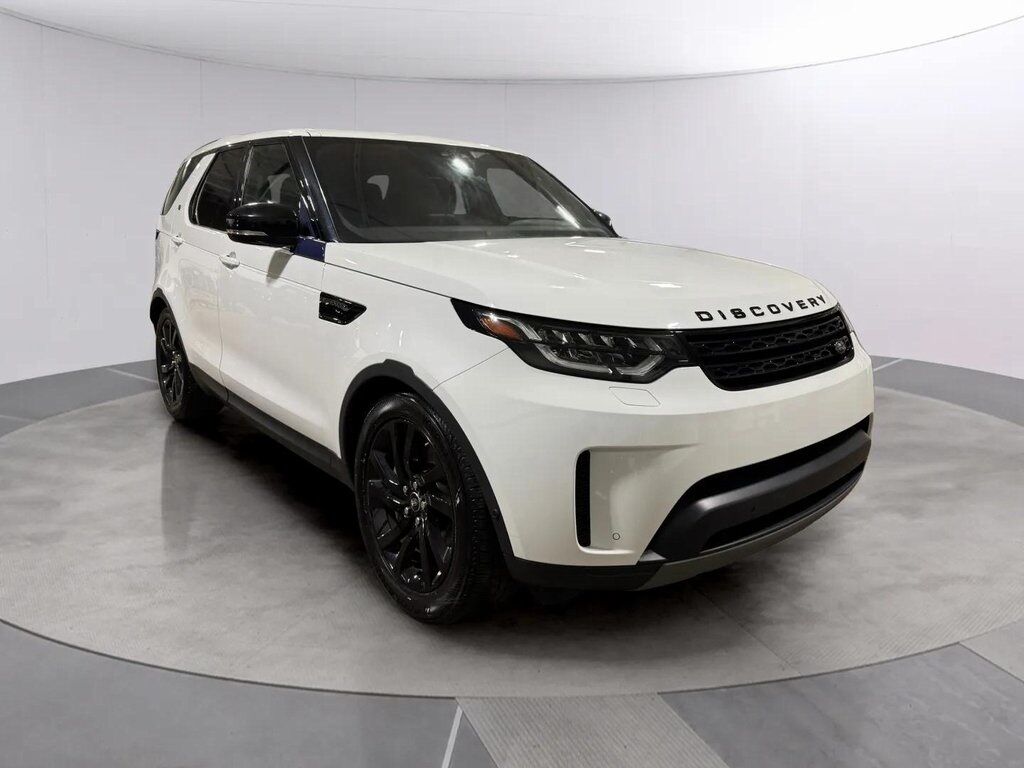 2019 Land Rover Discovery SE w/3rd Row Seating
