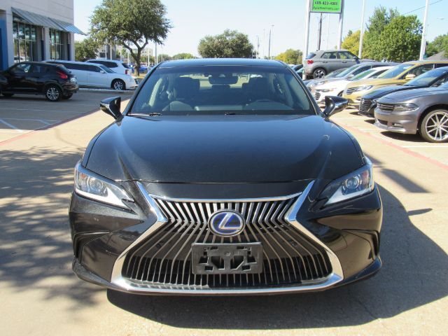 2019 Lexus ES 300h Luxury 2019 Lexus ES 300h Luxury