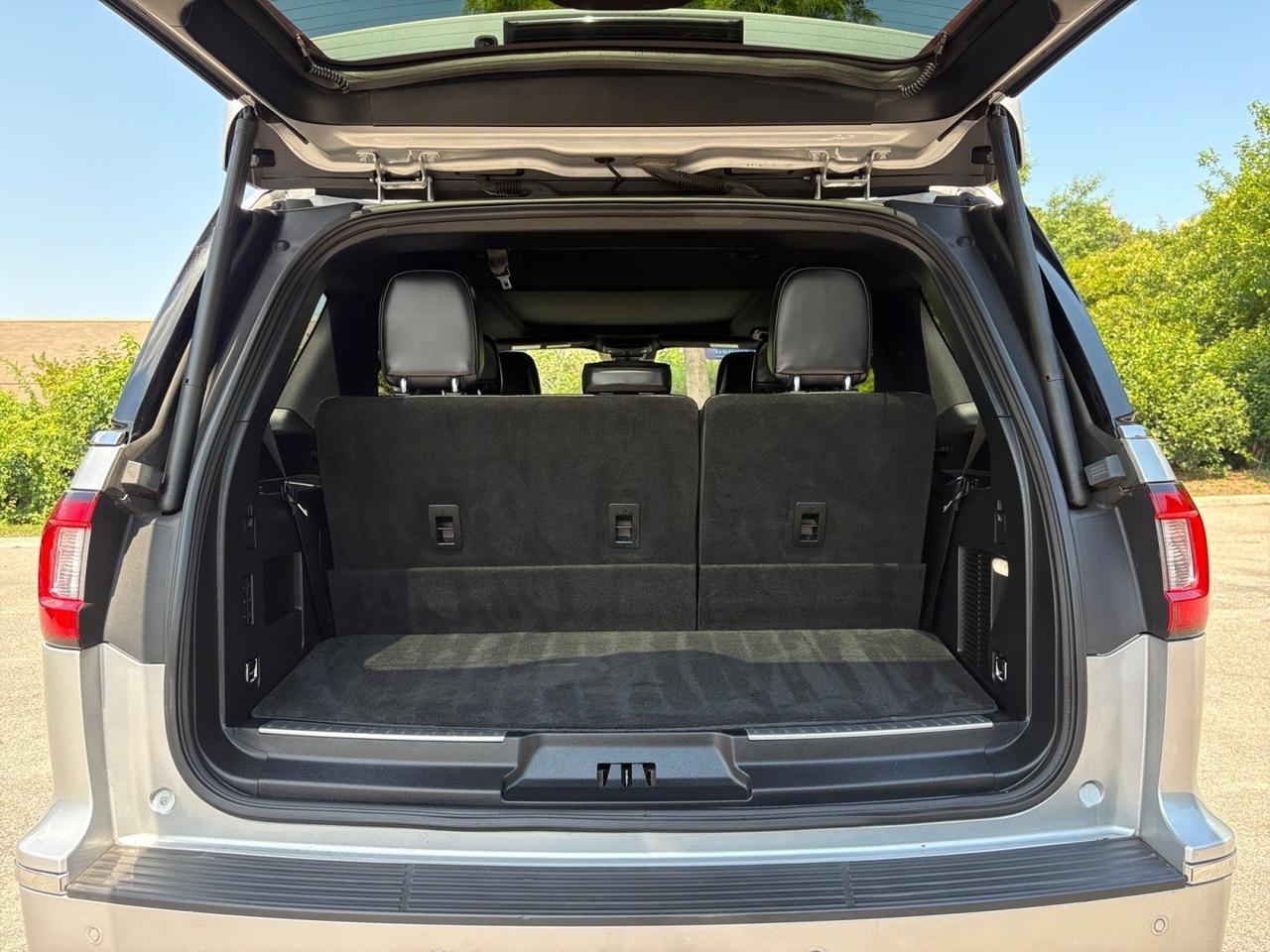 2019 Lincoln Navigator Reserve, POWER RUNNING BOARDS, HEADS-UP DISPLAY, POWER 3RD ROW SEATS, HEATED & COOLING MASSAGING SEATS, 360 BACKUP CAMERA, BLIND SPOT ALERT, LANE KEEP ASSIST, PANORAMIC MOONROOF, AUTO START/STOP, STEERING WHEEL PADDLE SHIFTERS, POWER LIFTGATE, MEET L Virginia Beach VA 2019 Lincoln Navigator Reserve, POWER RUNNING BOARDS, HEADS-UP DISPLAY, POWER 3RD ROW SEATS, HEATED & COOLING MASSAGING SEATS, 360 BACKUP CAMERA, BLIND SPOT ALERT, LANE KEEP ASSIST, PANORAMIC MOONROOF, AUTO START/STOP, STEERING WHEEL PADDLE SHIFTERS, POWER LIFTGATE, MEET L Virginia Beach VA