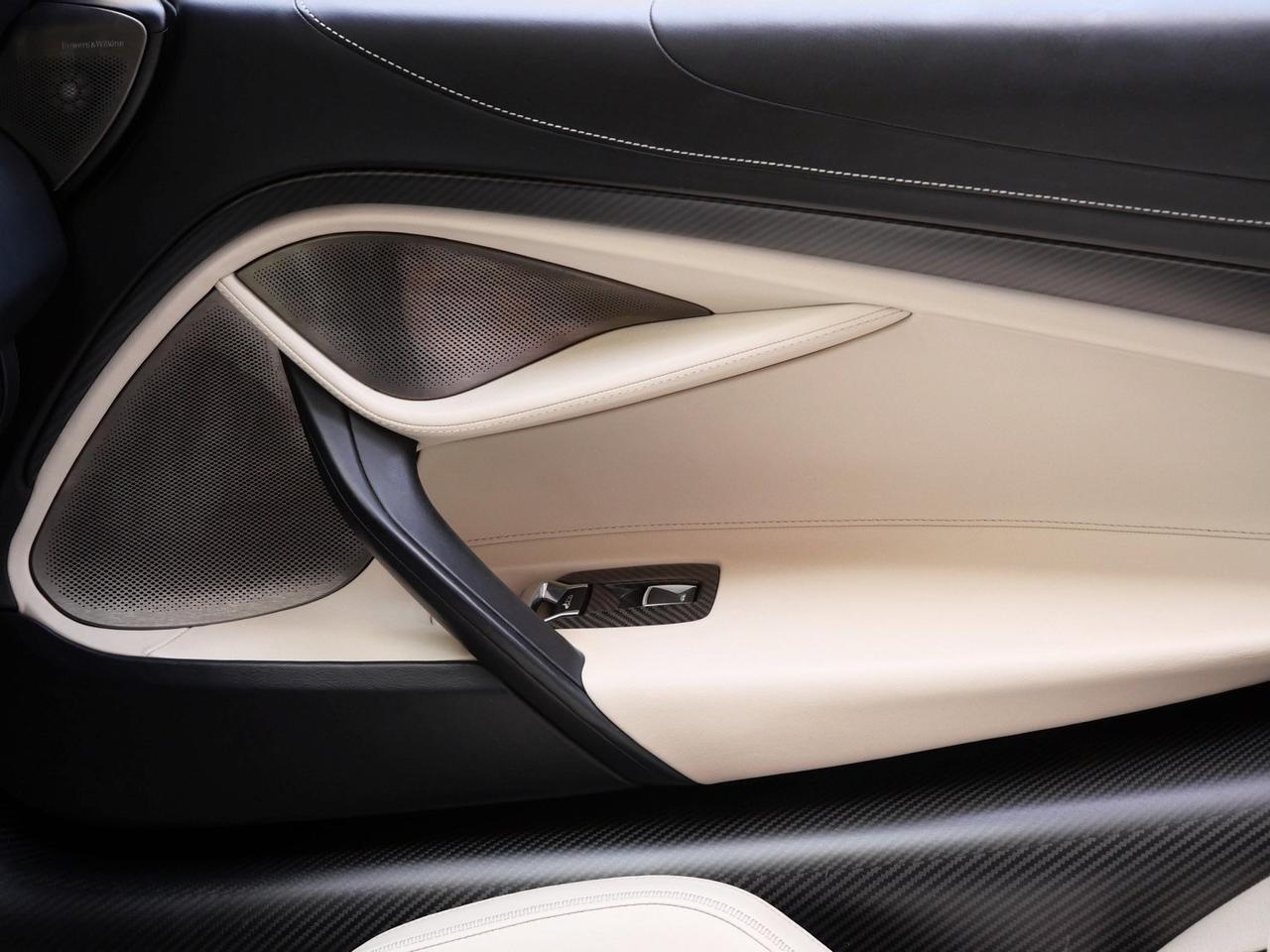 2019 McLaren 720S Luxury Luxury Lawrence KS