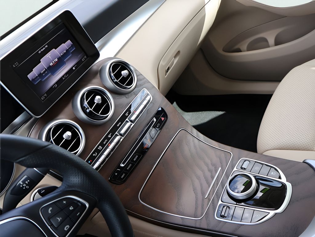 2019 Mercedes-Benz GLC GLC 300 San Clemente CA