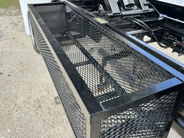 2019 Mitsubishi FE160 Gas Crew Cab 14' Aluminum Chipper Dump Truck Homestead FL 2019 Mitsubishi FE160 Gas Crew Cab 14' Aluminum Chipper Dump Truck Homestead FL