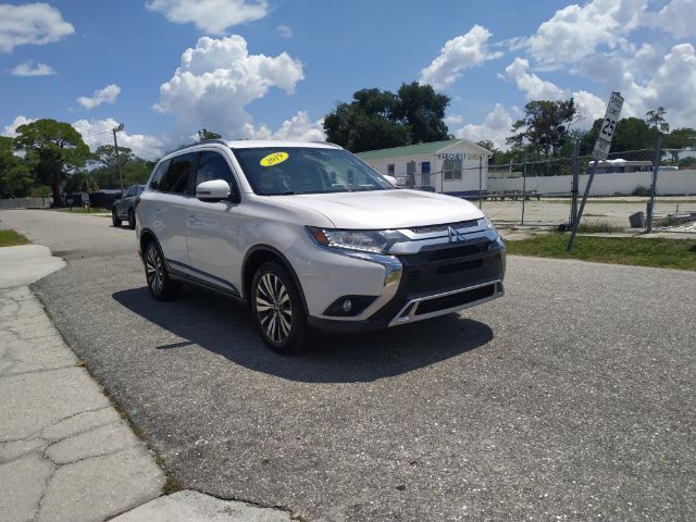 2019 Mitsubishi Outlander SEL Sarasota FL 2019 Mitsubishi Outlander SEL Sarasota FL