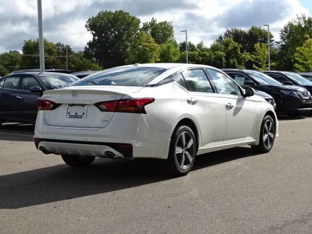 2019 Nissan Altima 2.5 SV Oshkosh WI