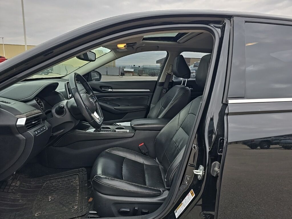 2019 Nissan Altima SL FWD Fond du Lac WI 2019 Nissan Altima SL FWD Fond du Lac WI